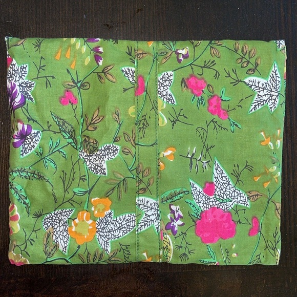 NWOT handmade green floral print button down long sleeve collared PJ pants set - Picture 15 of 15